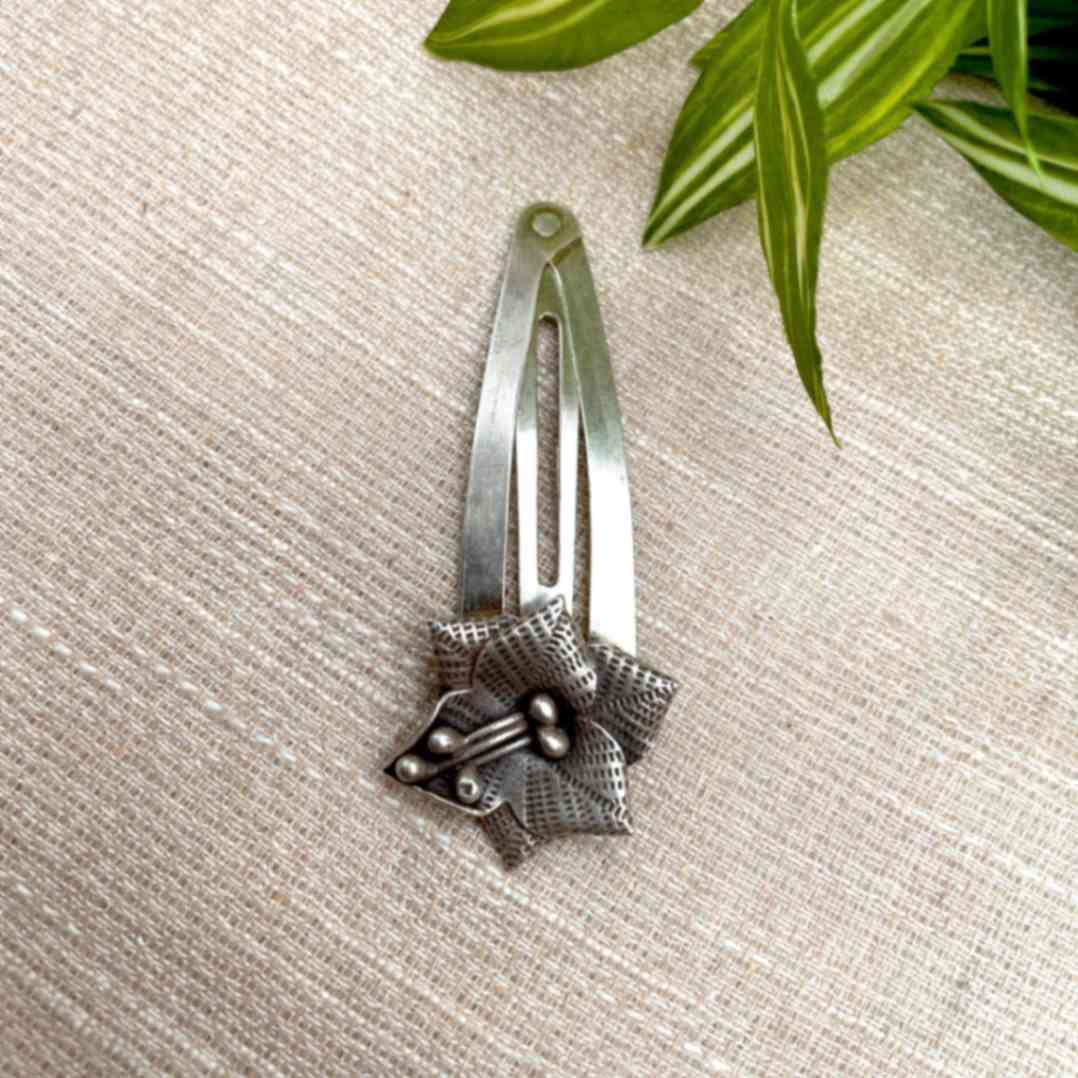 Silver Floral hair clip