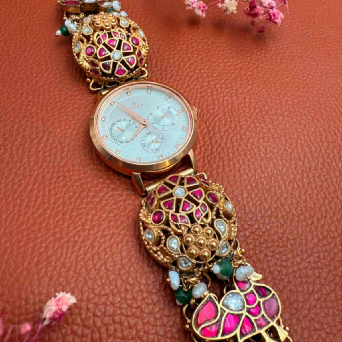 Silver kundan watch