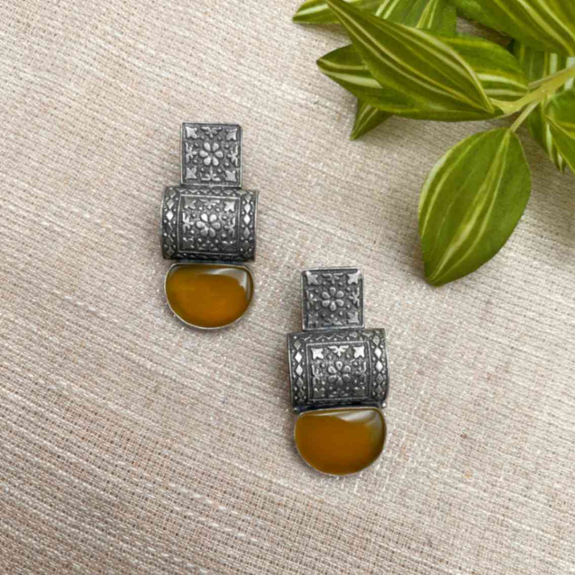 Amber silver earrings