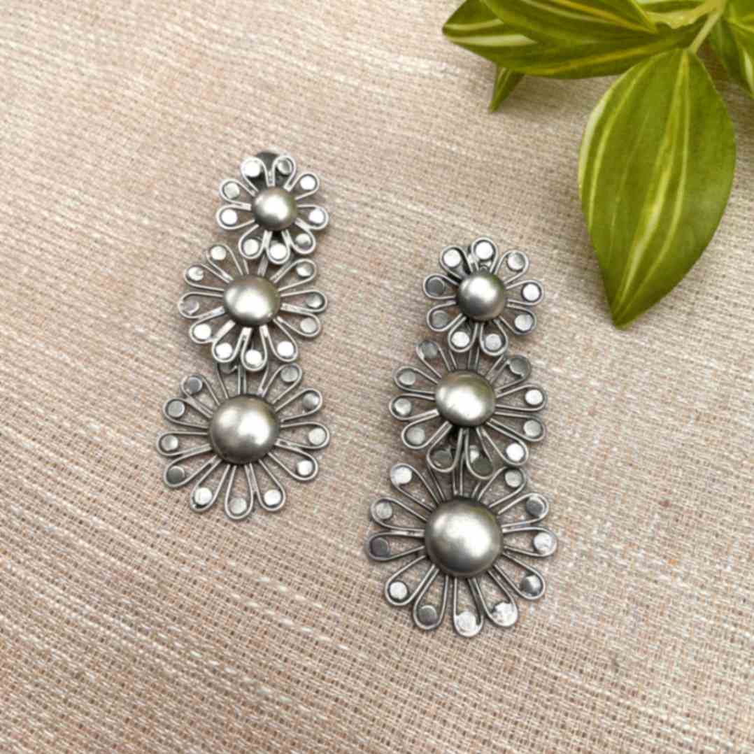 Phool silver earring