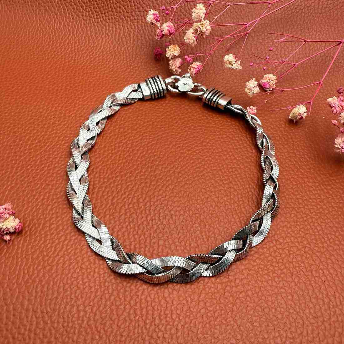 Flat choti payal