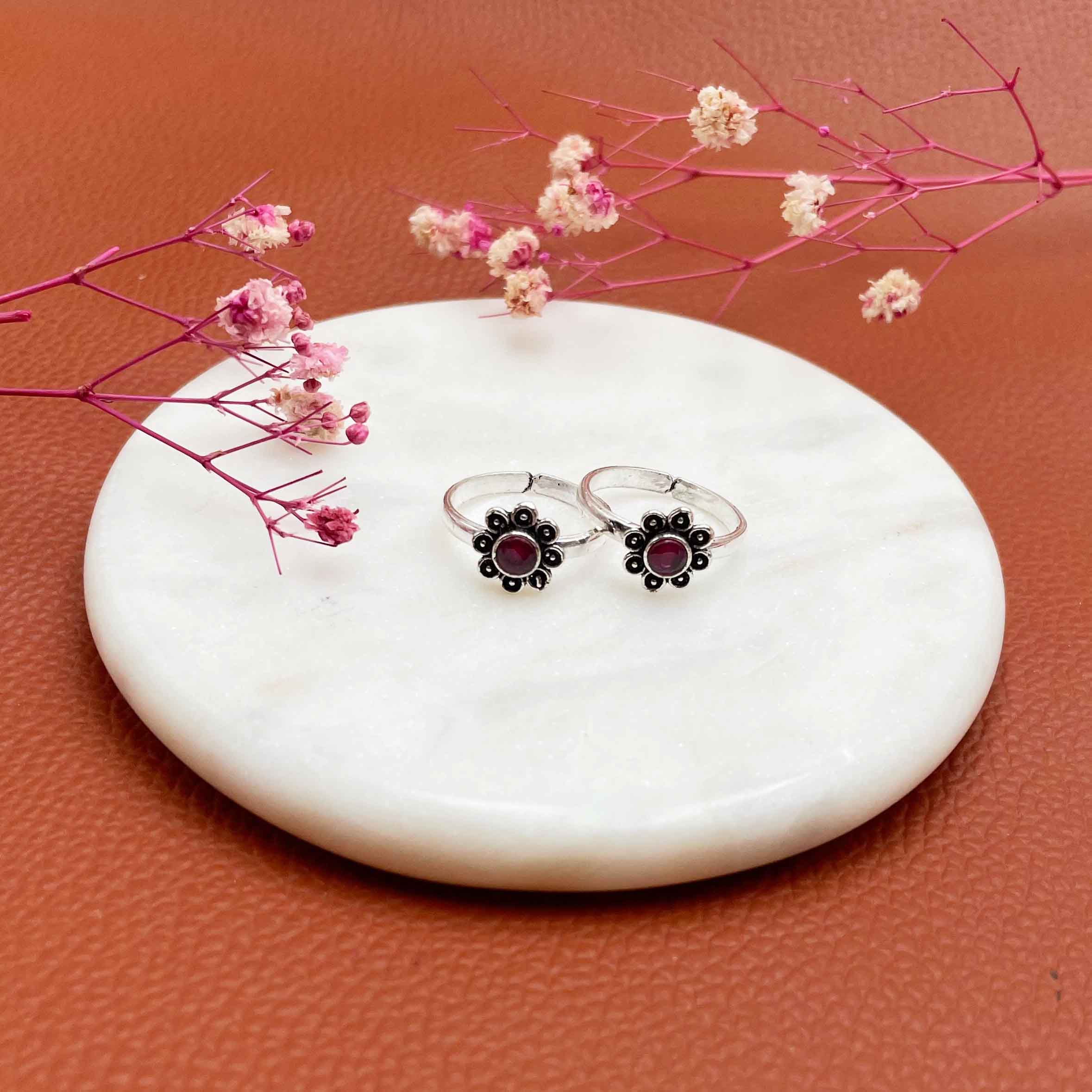 FLORAL SILVER PINK STONE TOE RING