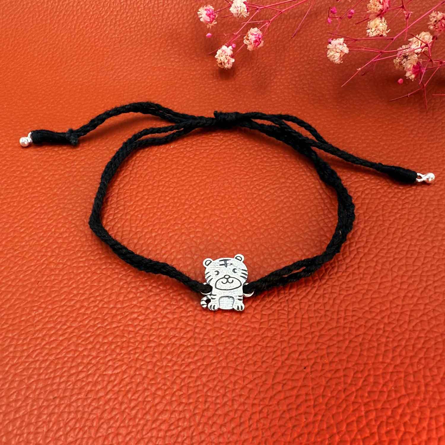 Sheru silver nazarbattu anklet