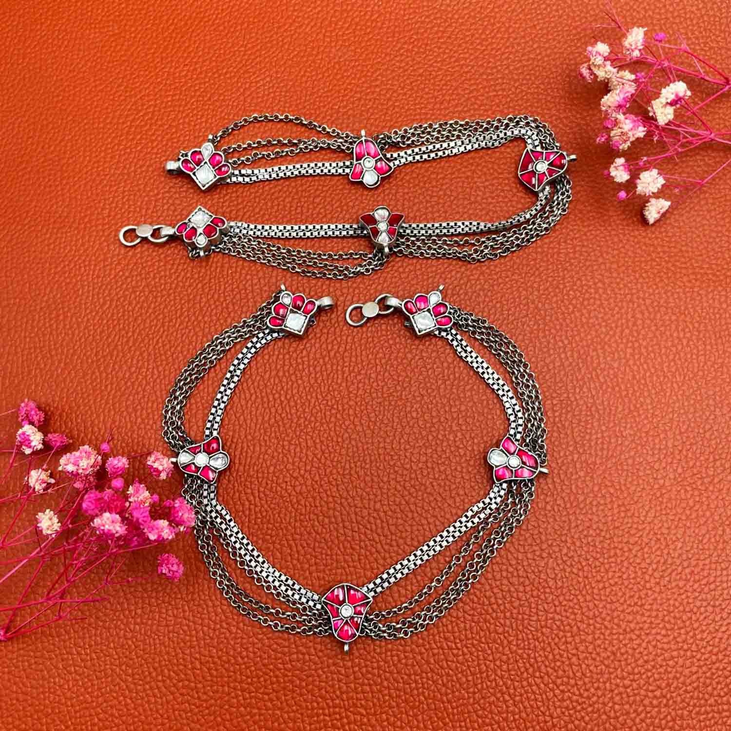 Kundani silver payal- Pair