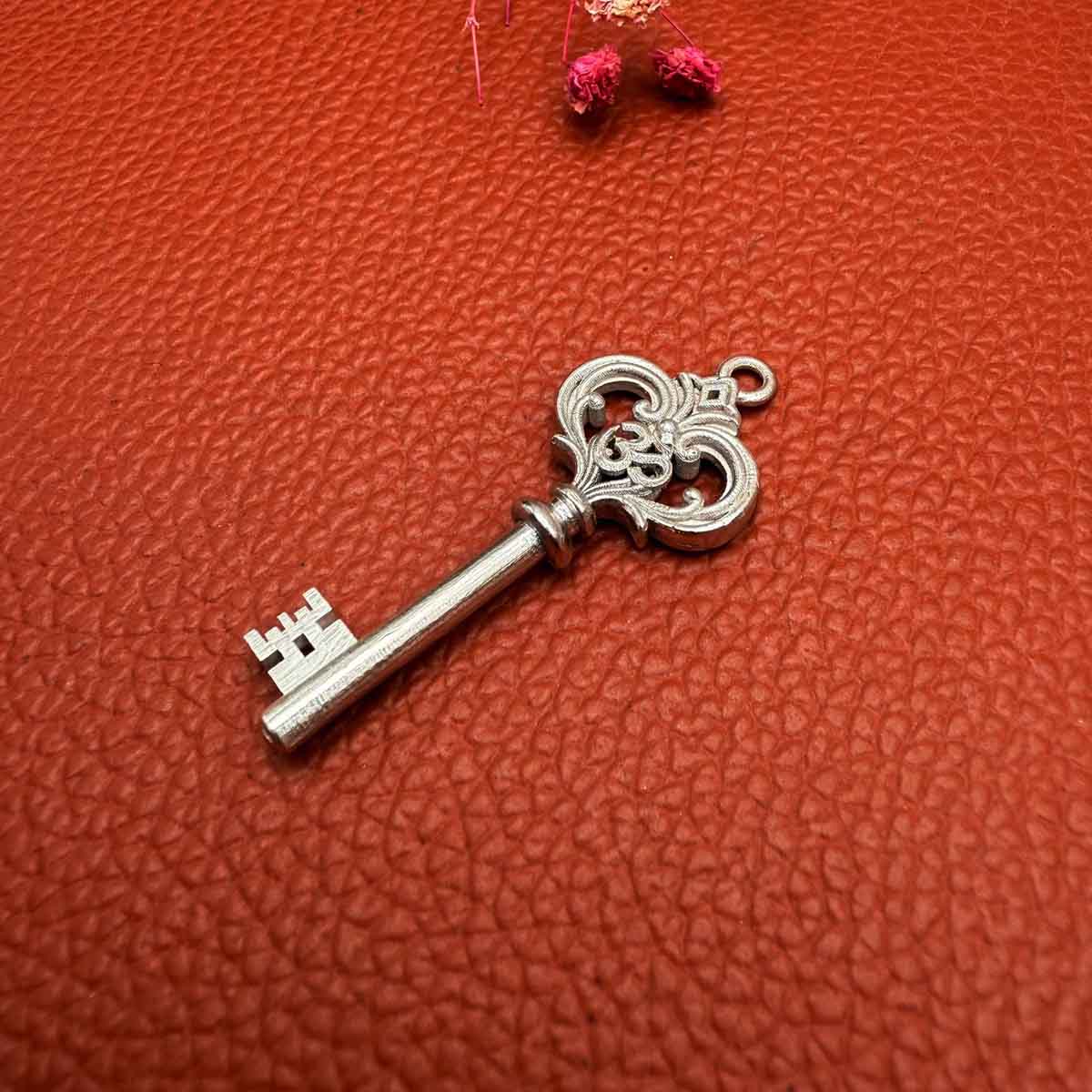Silver key