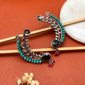 Silver floral earcuff with stones